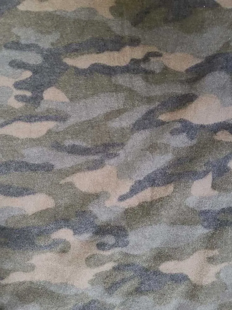 CAMOUFLAGE ARMY PRINTED ON CASHMERE NF00033-039