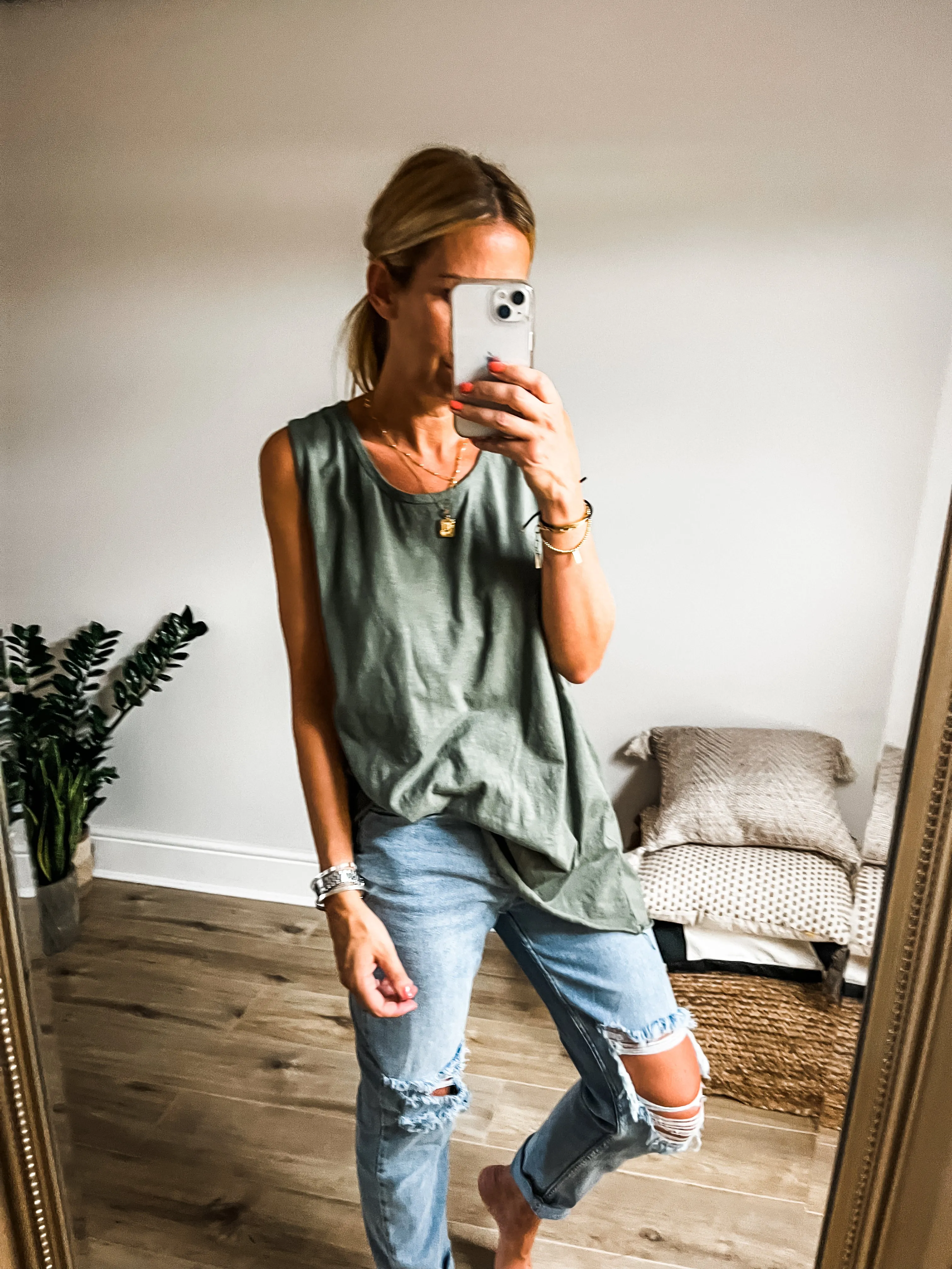 Curved Hem Tank Top