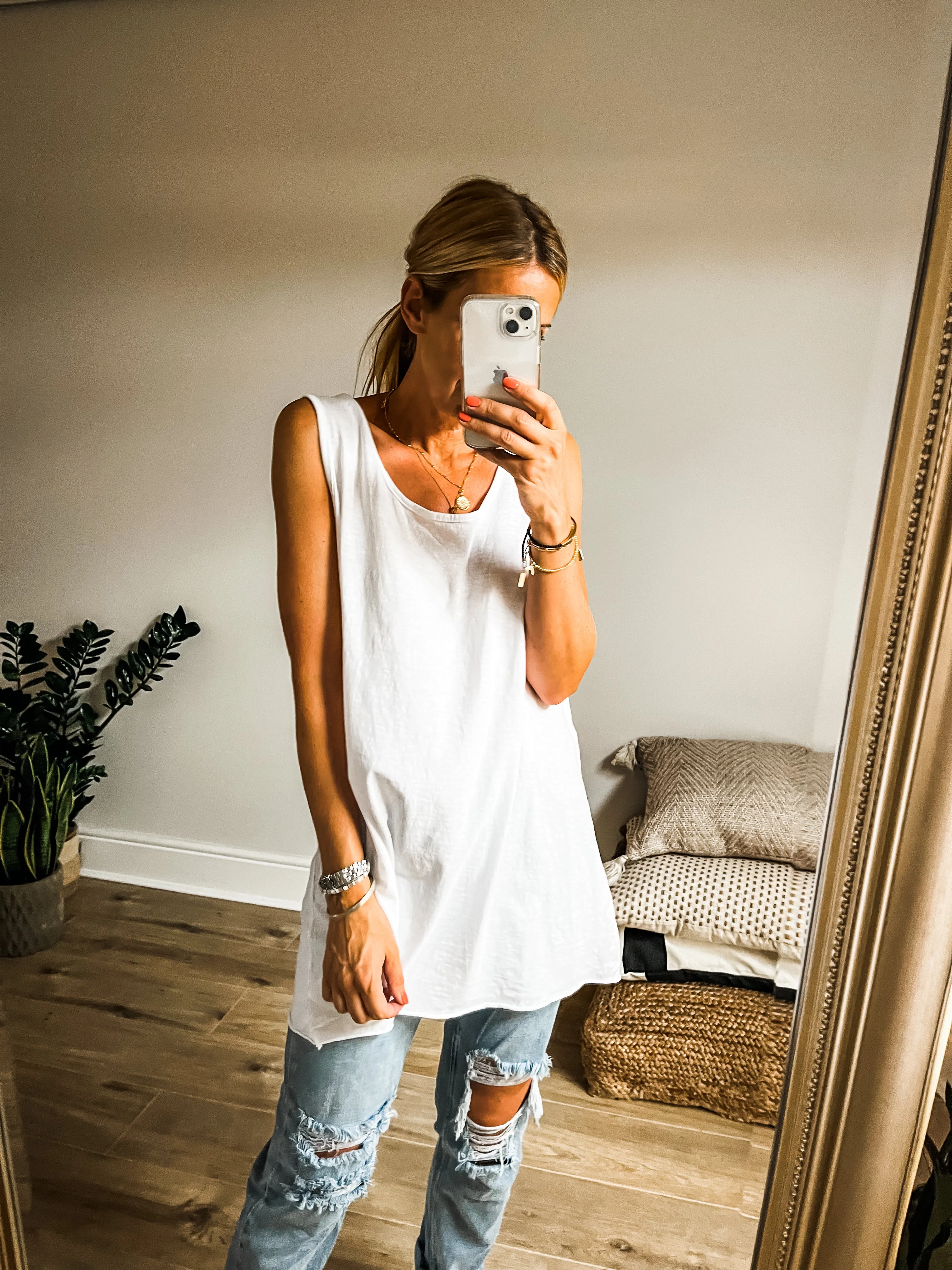 Curved Hem Tank Top