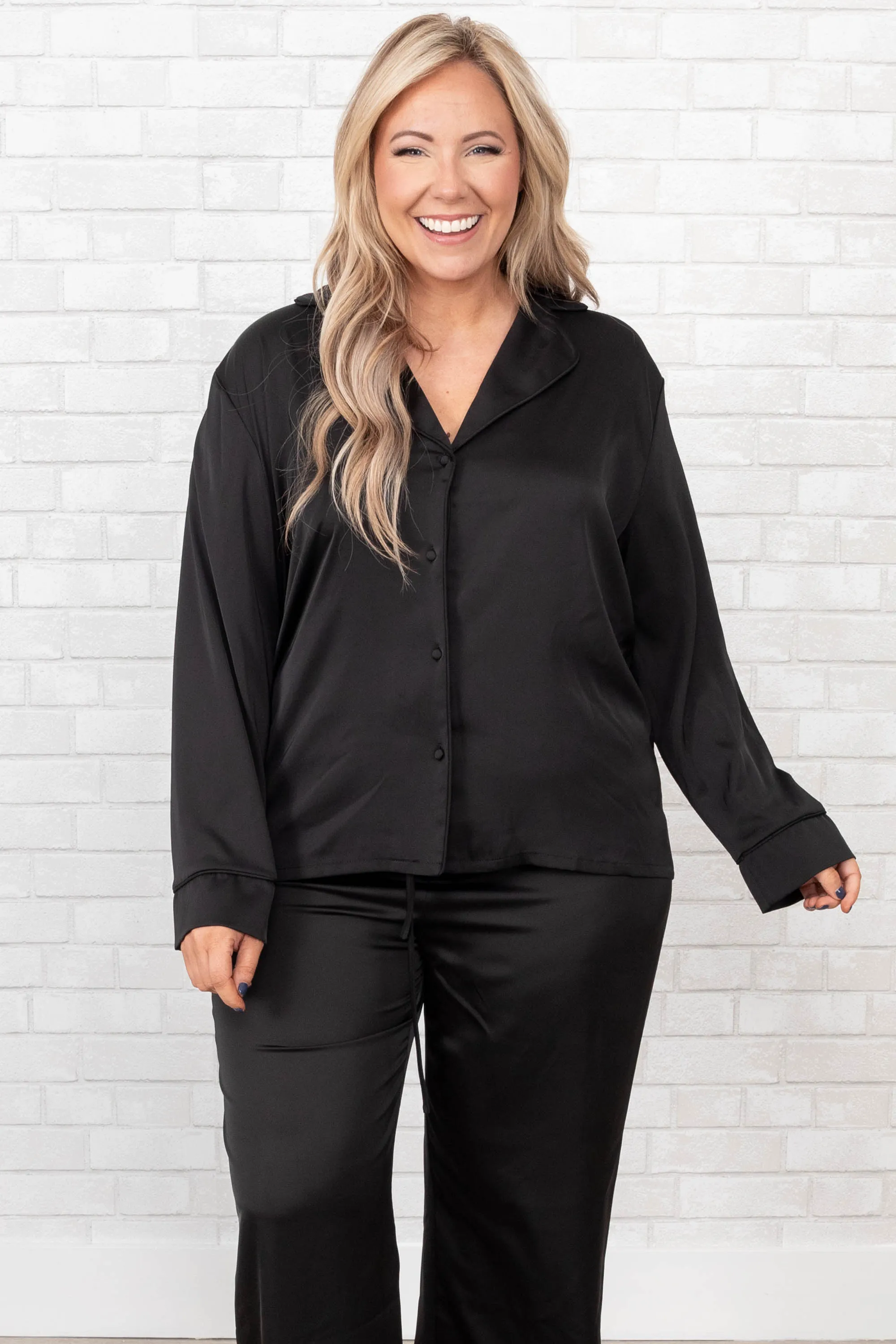 Get Glowing Silky Satin Sleep Top, Black