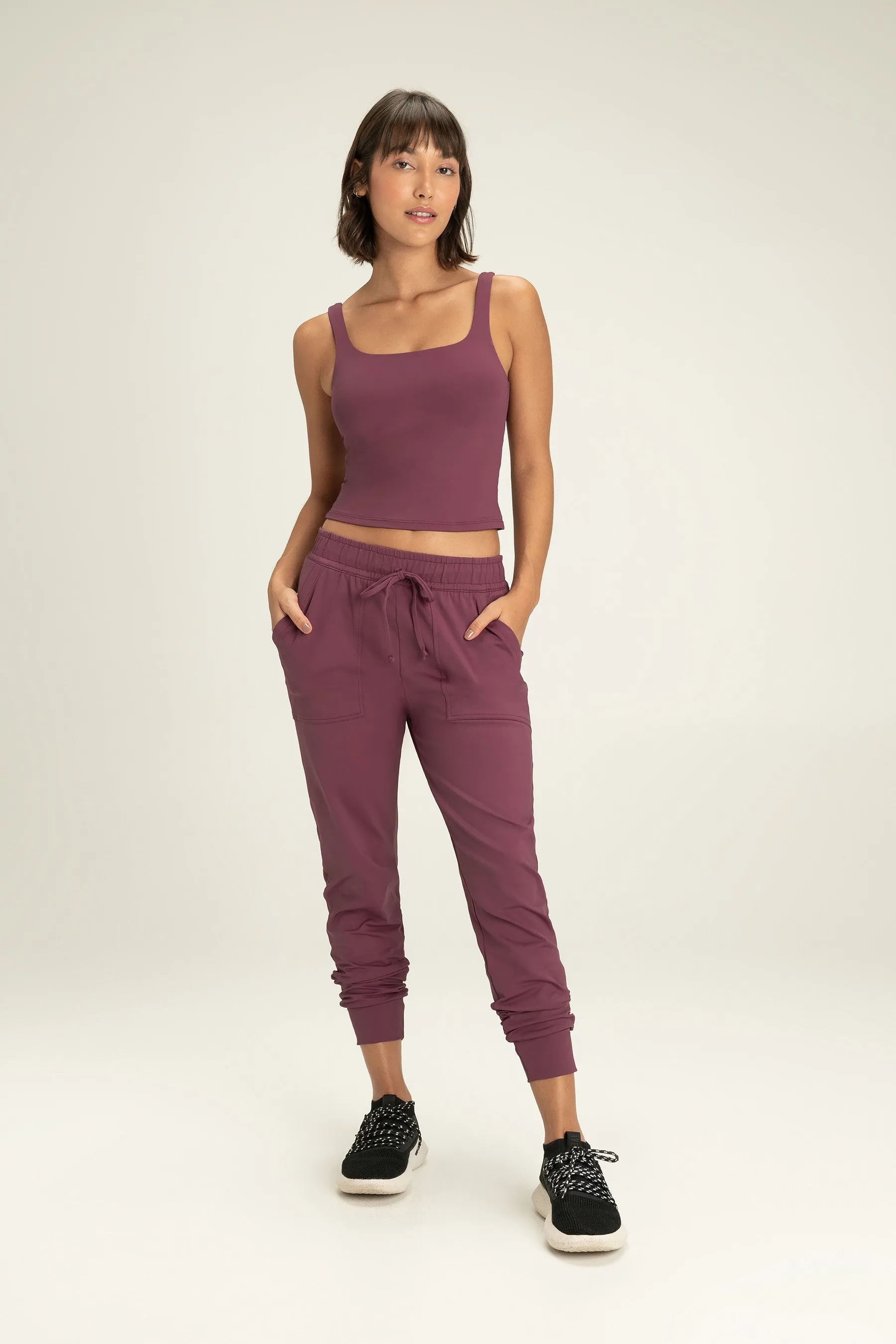 Move Jogger Pants