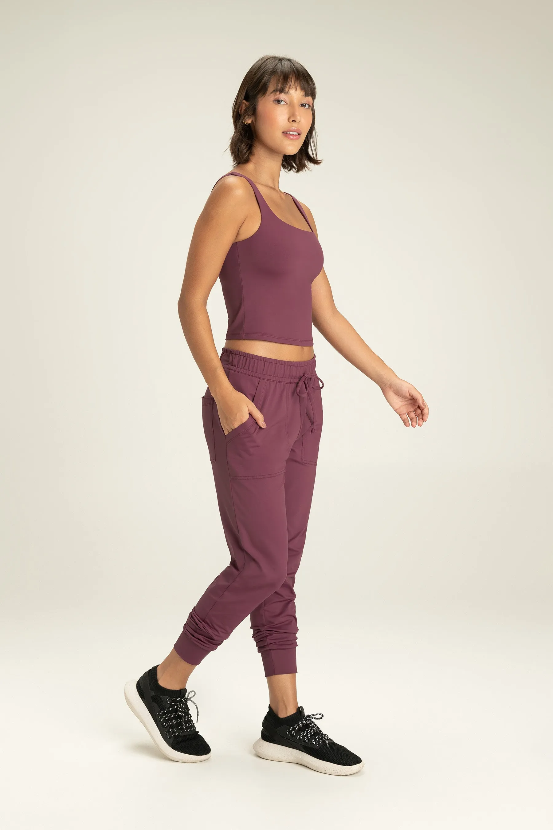 Move Jogger Pants