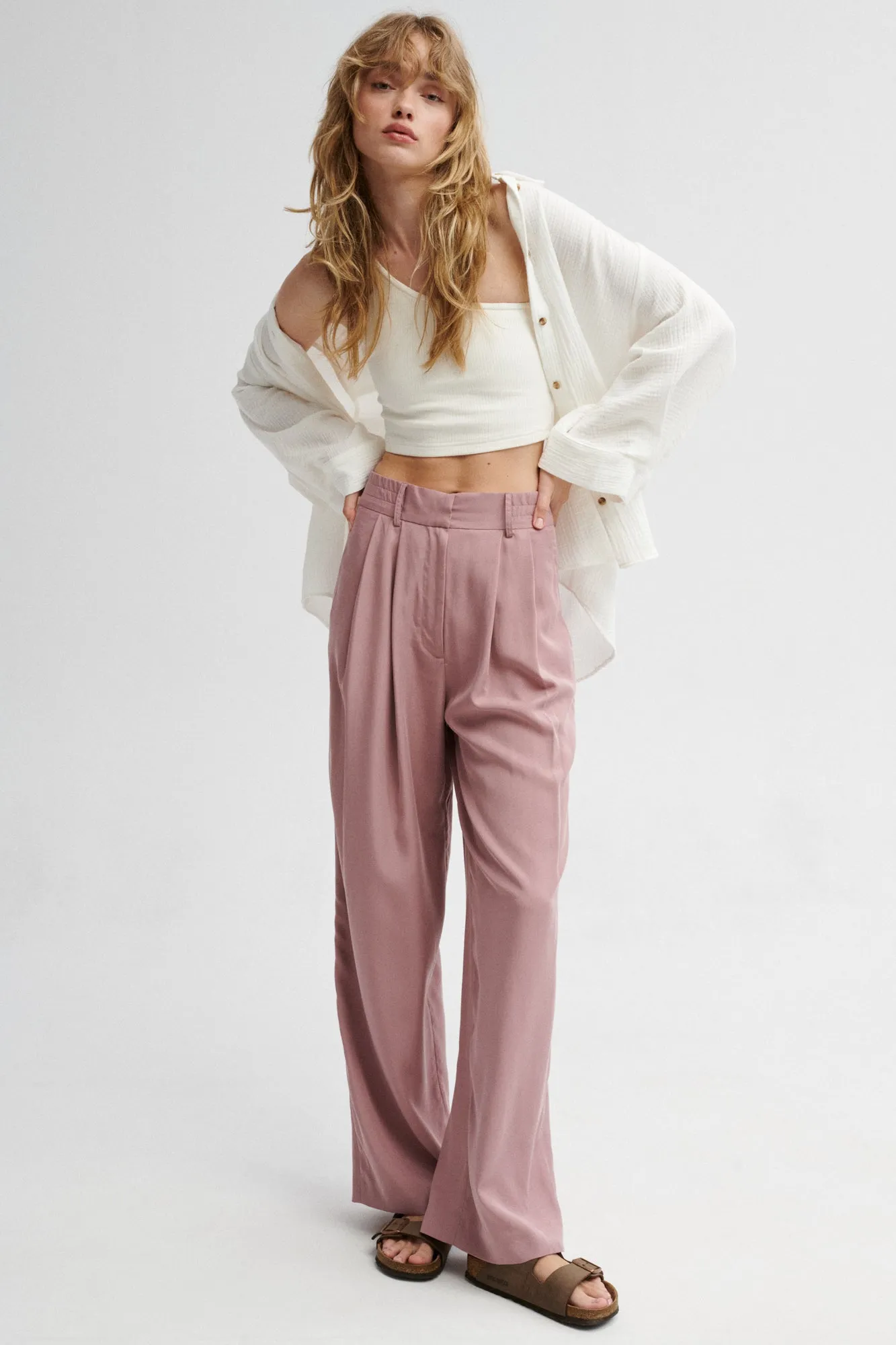 Tencel™ trousers / 05 / 02 / pale rose