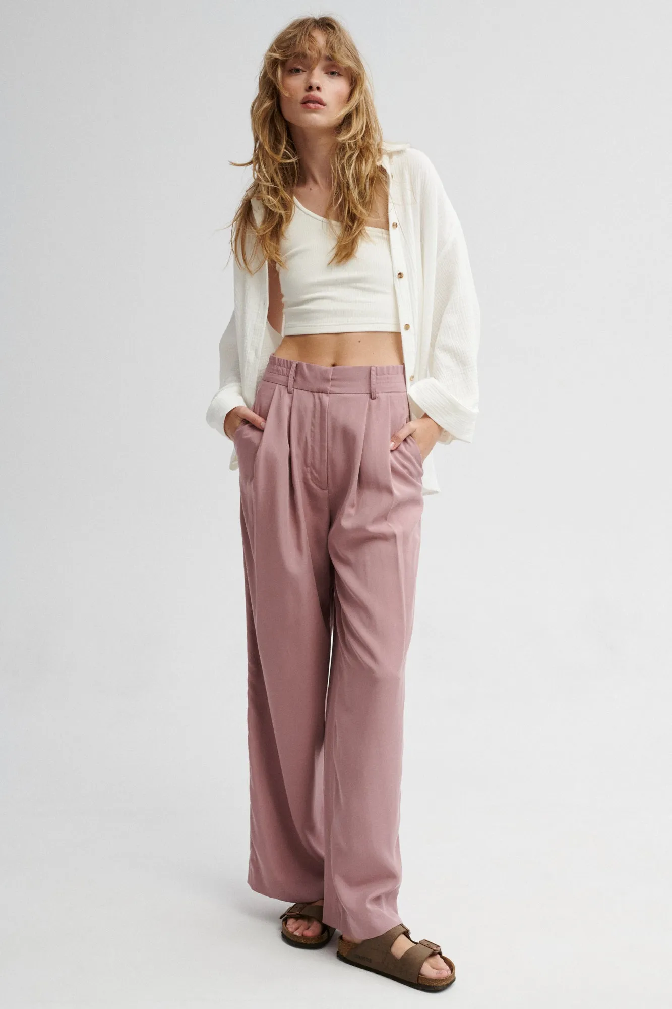 Tencel™ trousers / 05 / 02 / pale rose