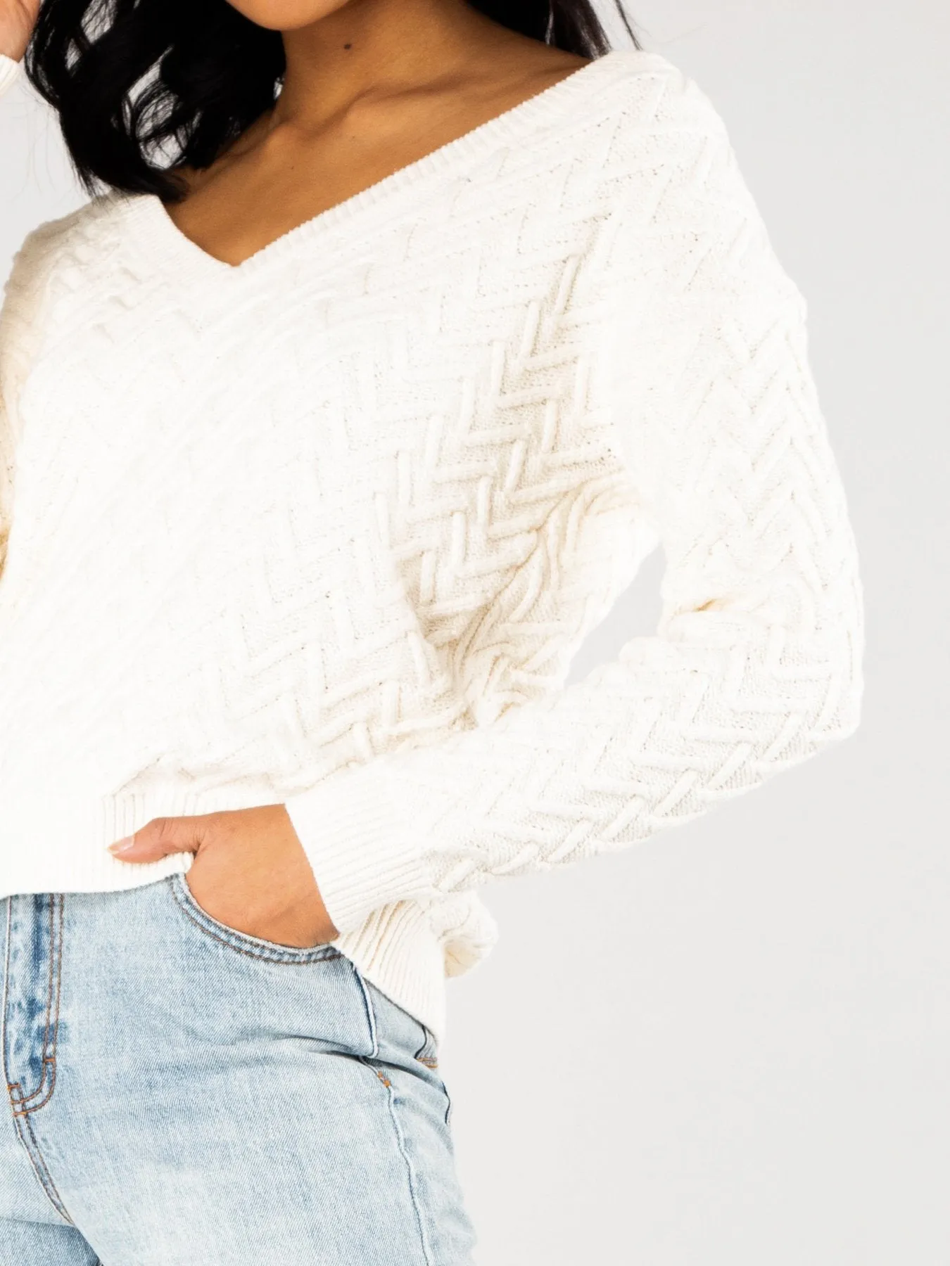 Ziggy Vee Neck Reversible Knit - Vintage Cream